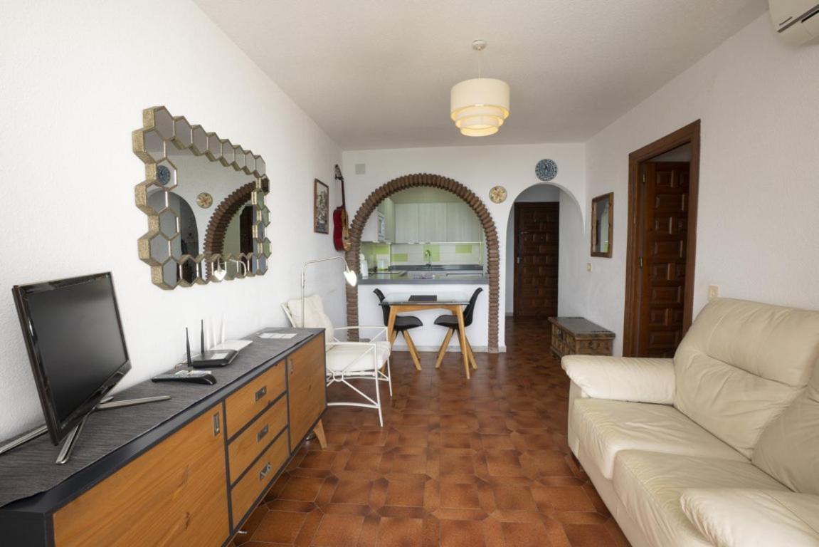 Palmeras 72 Menyber Nerja Zewnętrze zdjęcie