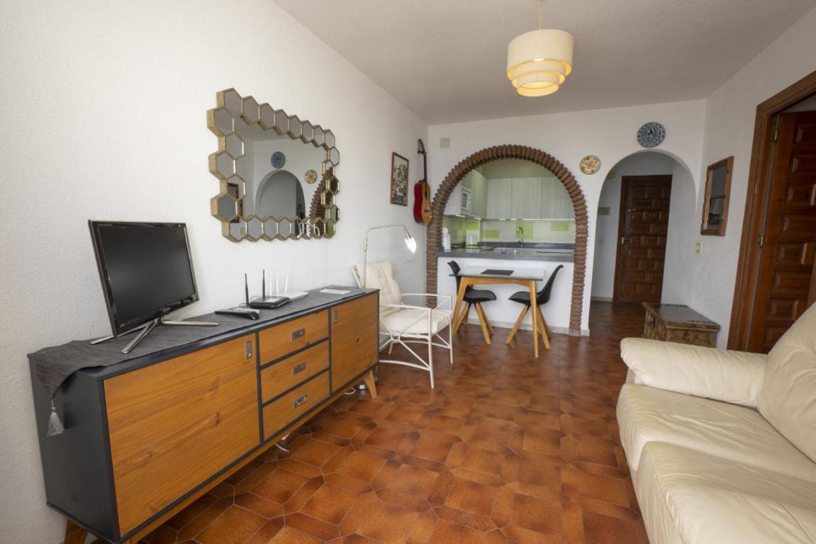 Palmeras 72 Menyber Nerja Zewnętrze zdjęcie