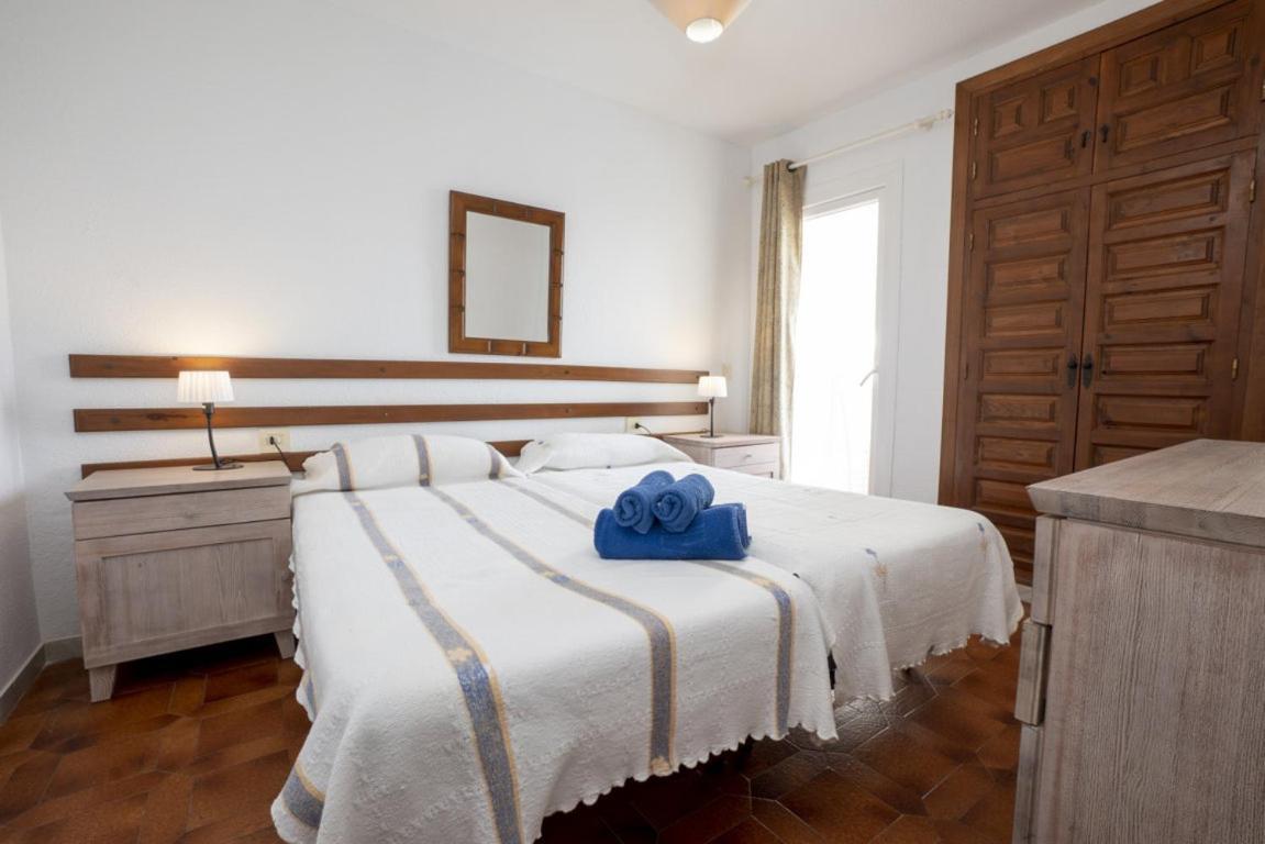 Palmeras 72 Menyber Nerja Zewnętrze zdjęcie